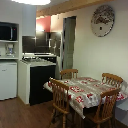 Appartements Cauterets شقة *