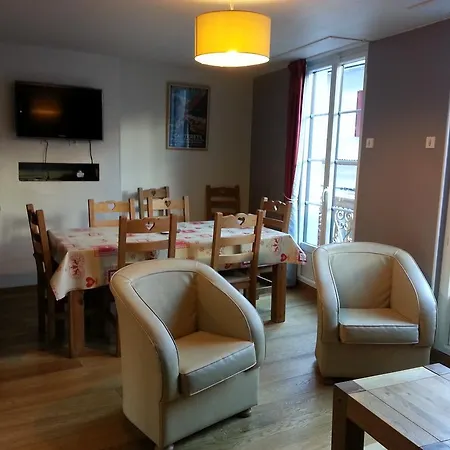 Appartements Cauterets * كوتيريه